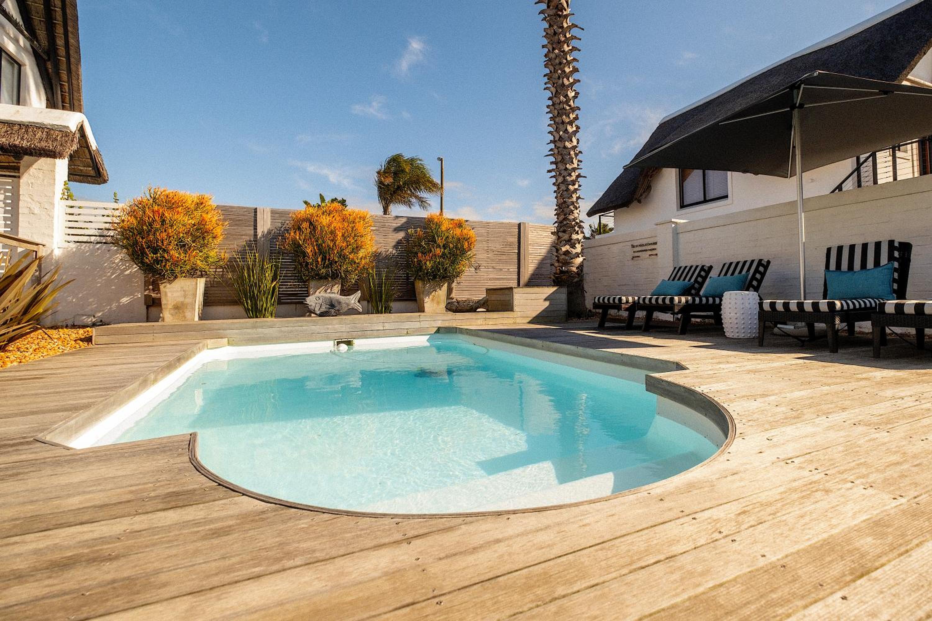 CANAL GUEST HOUSE - Waterfront Boutique B&B