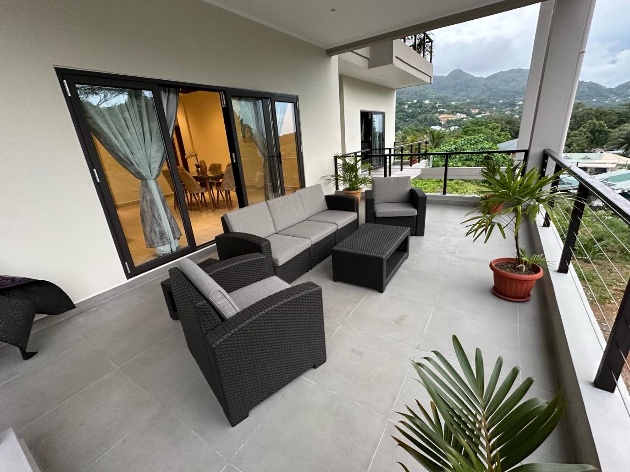 Aran Apartments