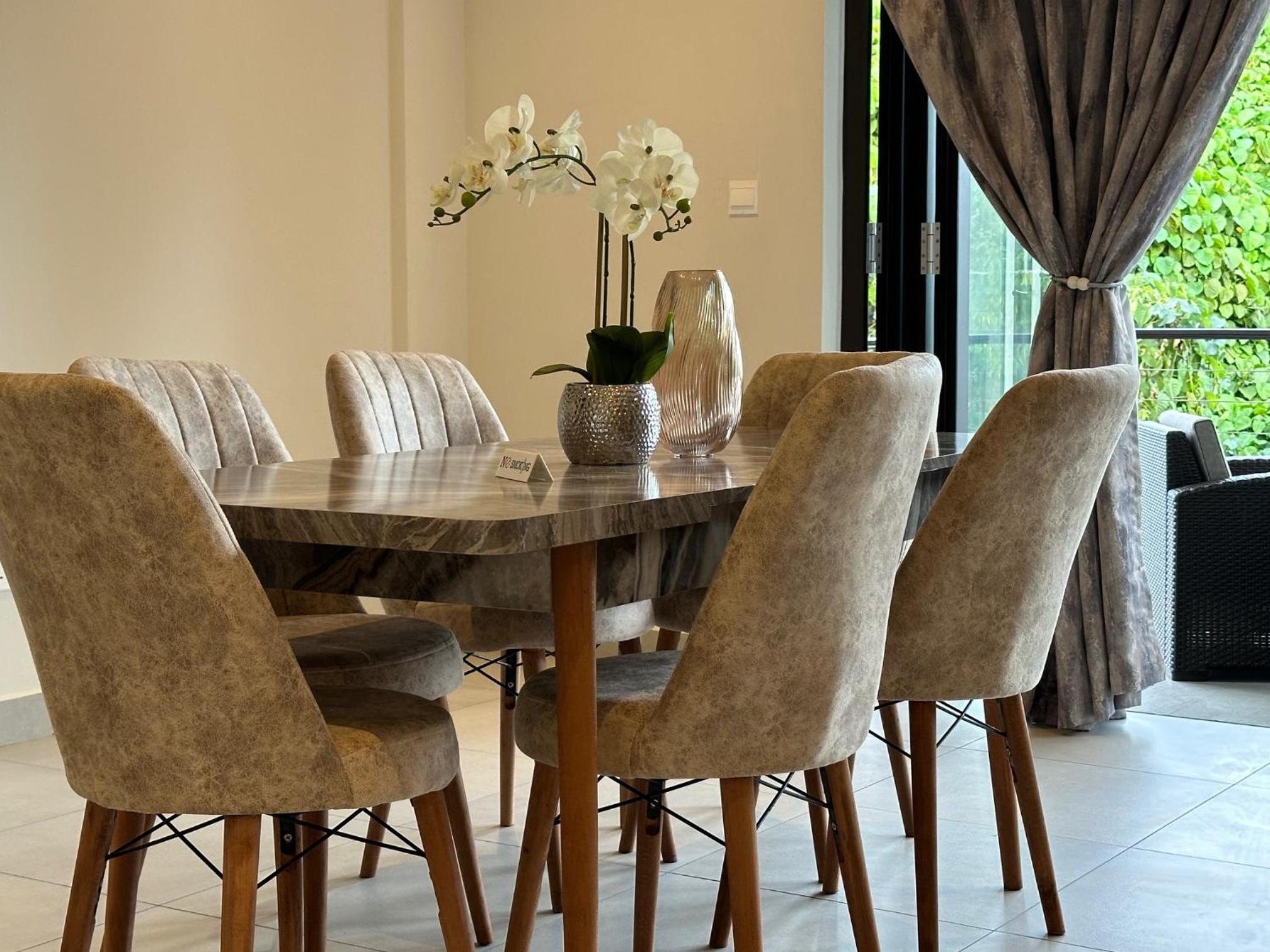 Aran Apartments photo 3