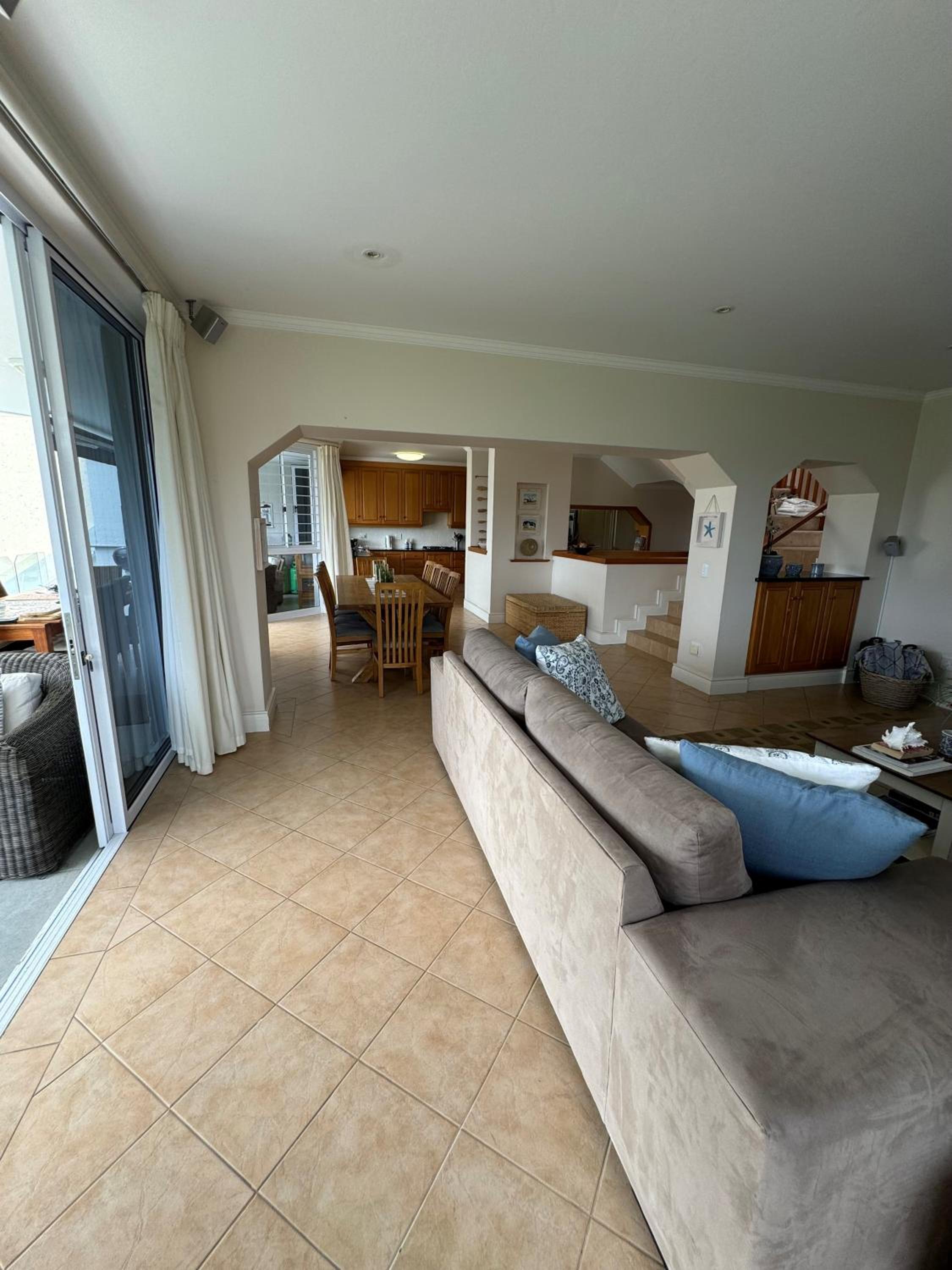 Holiday Villa with stunning views near beach.