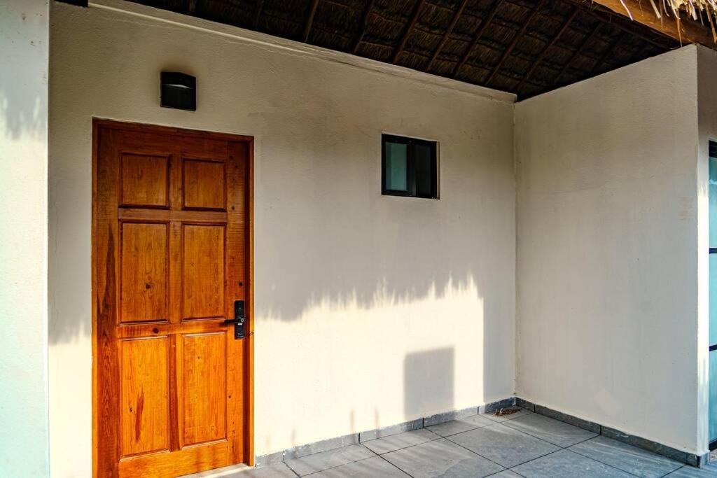 Private pool & bedroom paradise view 4