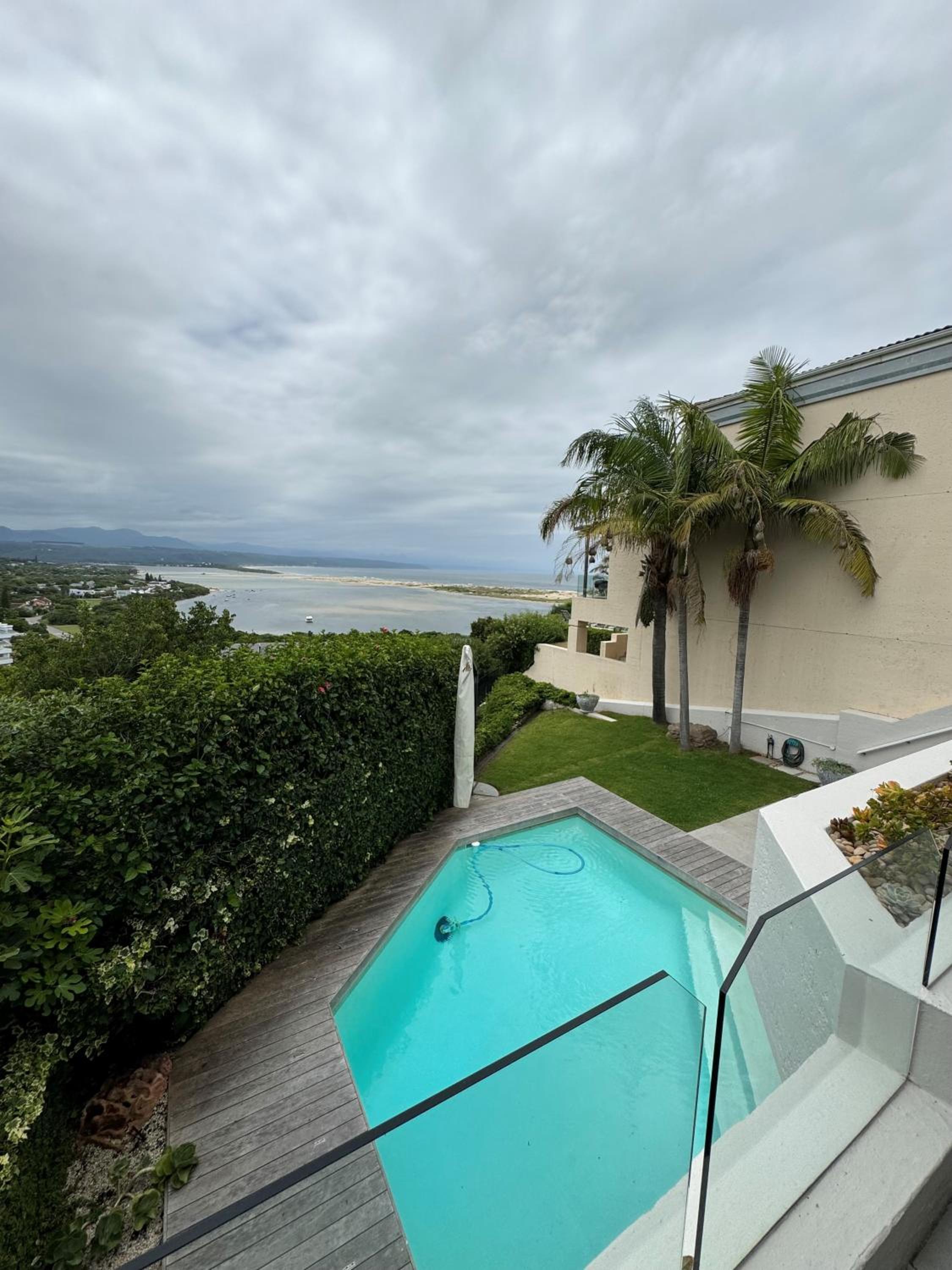 Holiday Villa with stunning views near beach.