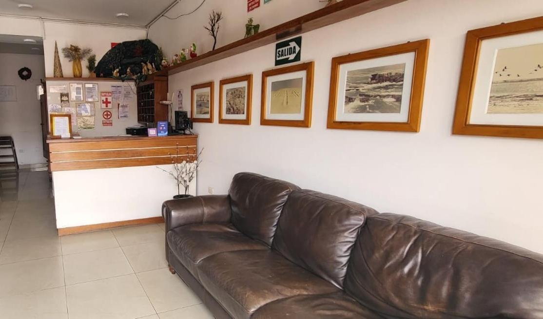Hostal El Candelabro
