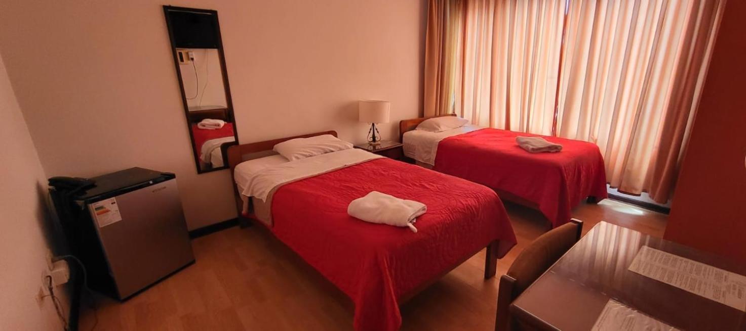 Hostal El Candelabro