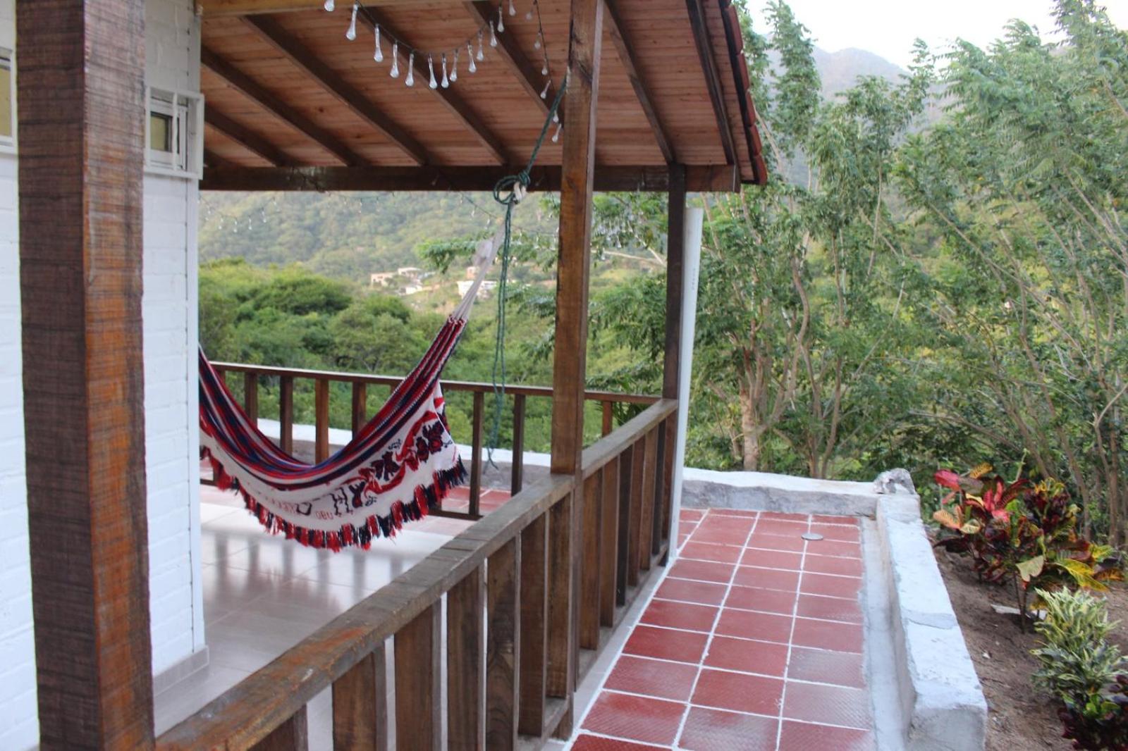 HOSTAL BESHALOM