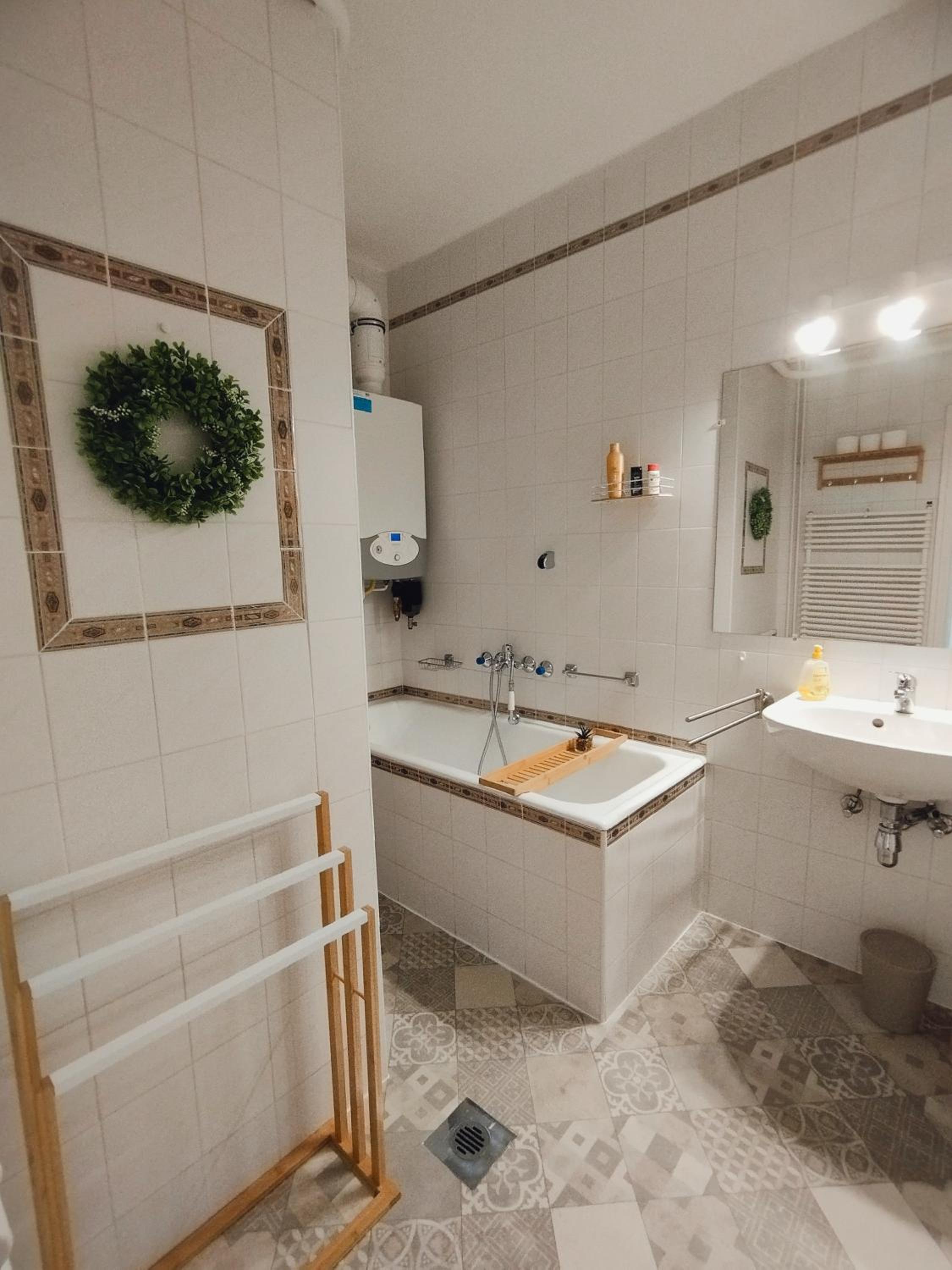 Greenview Apartment