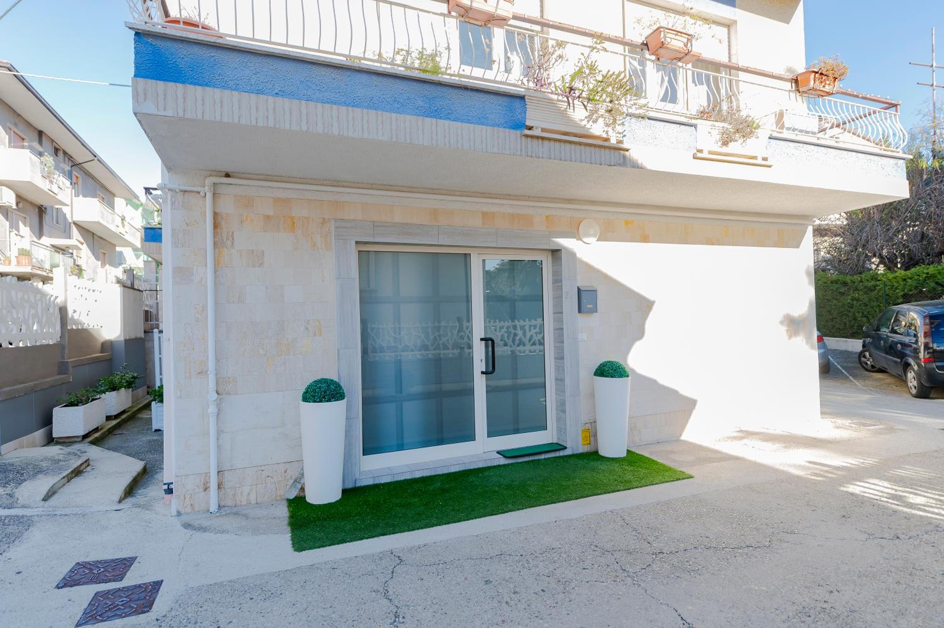 Bright Apartament in Pescara Colli near the Sea! view 2