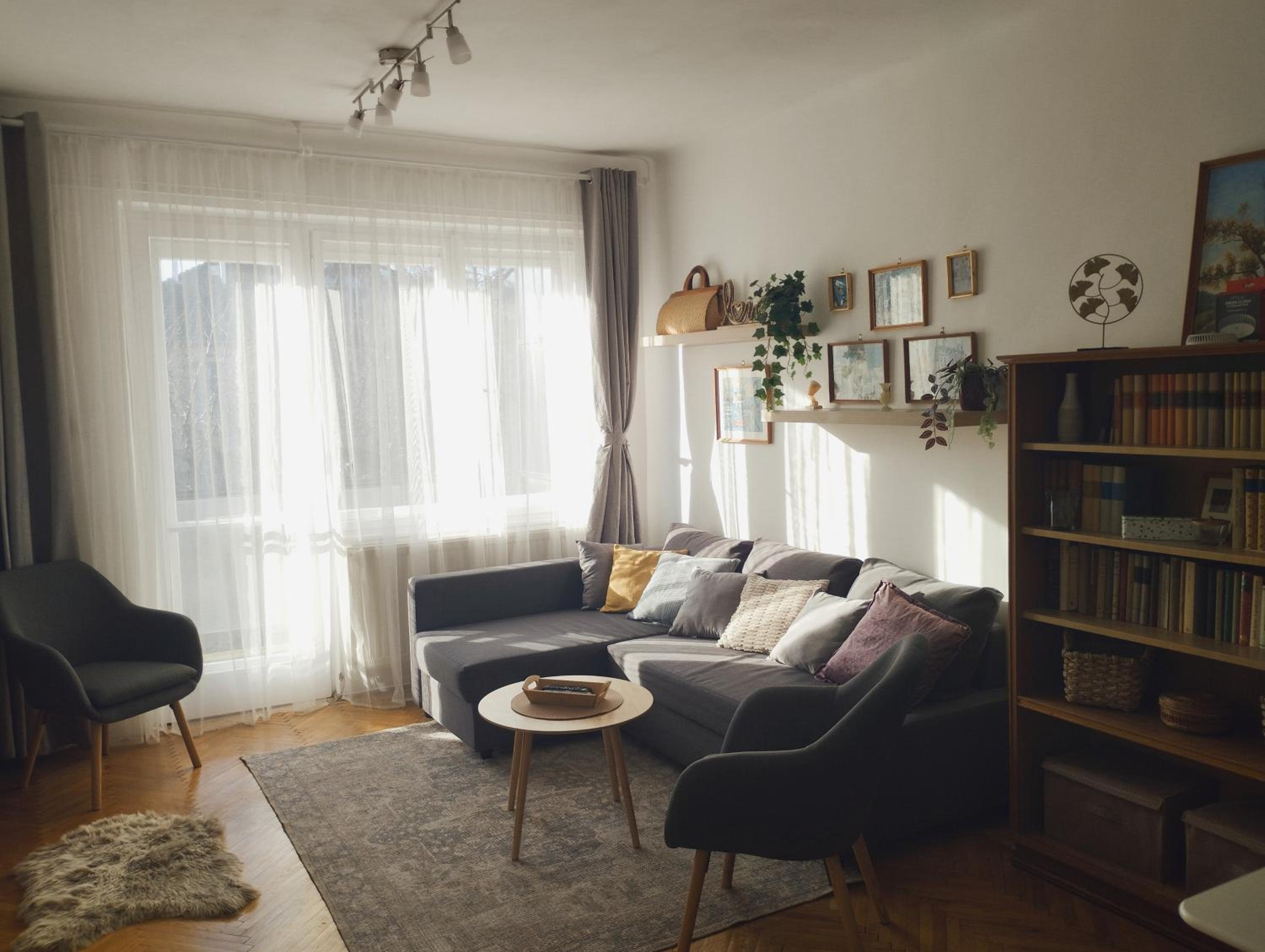 Greenview Apartment