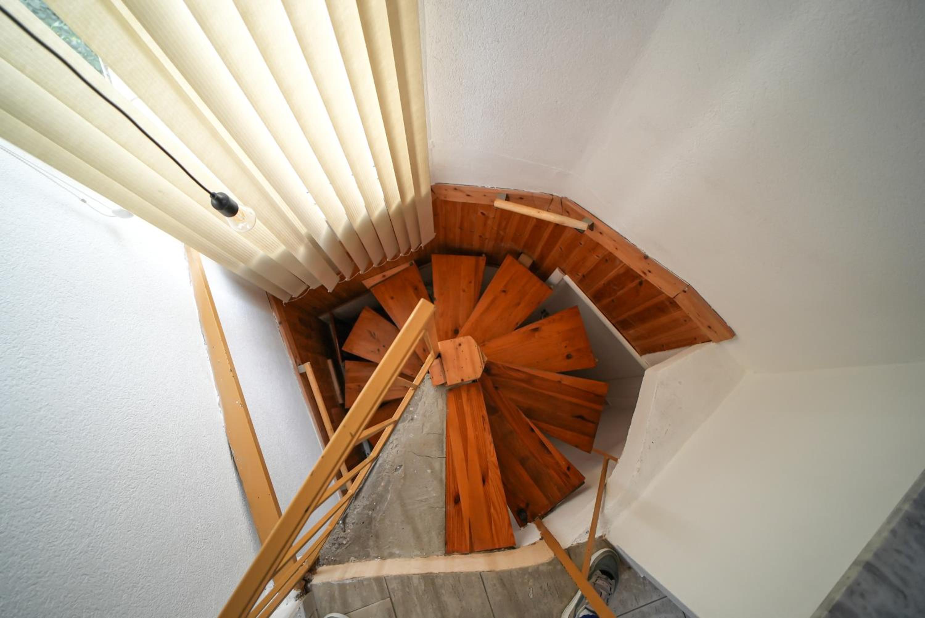 Near Center Apartments 4
