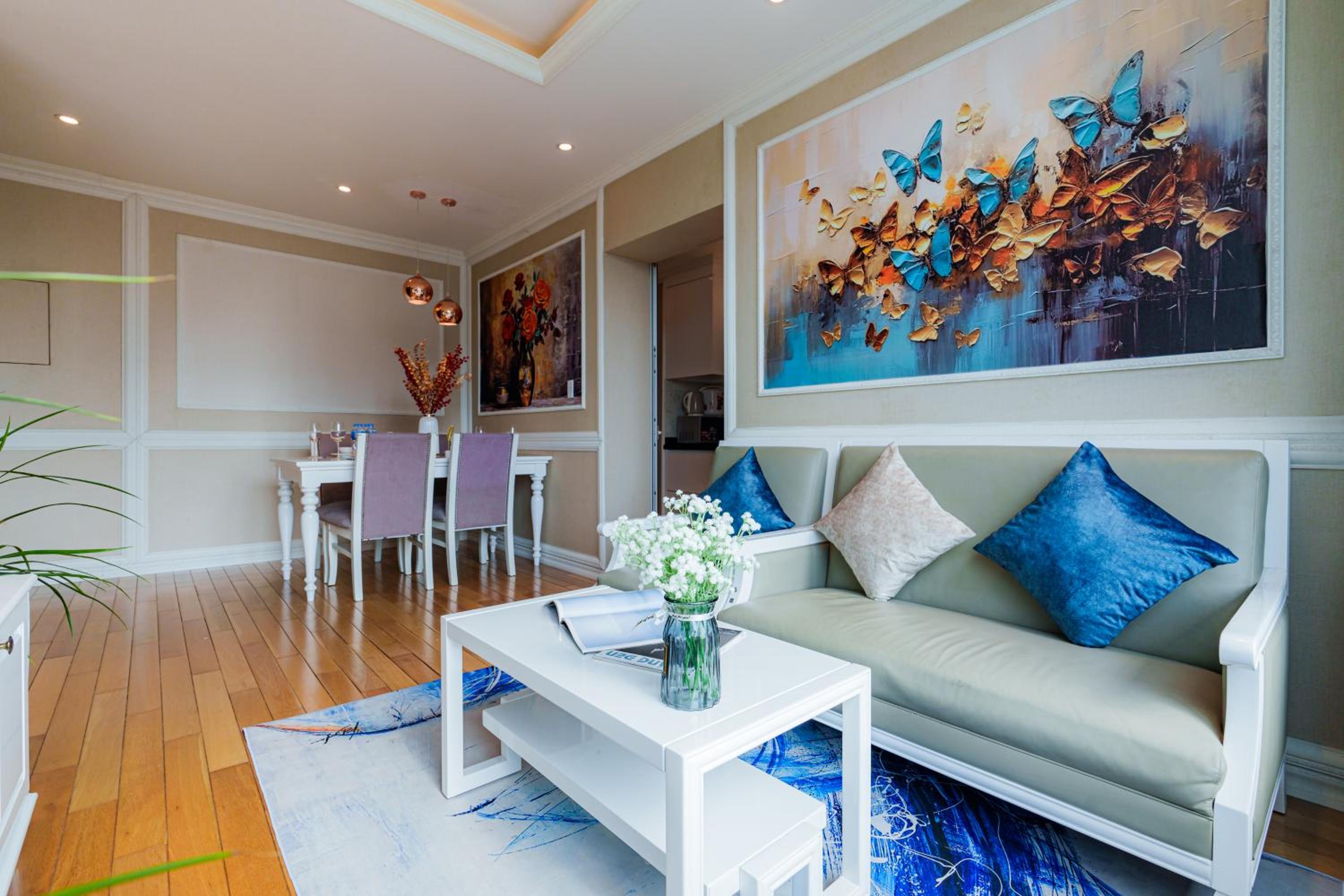Léman Luxury Apartment District 3 HCMC