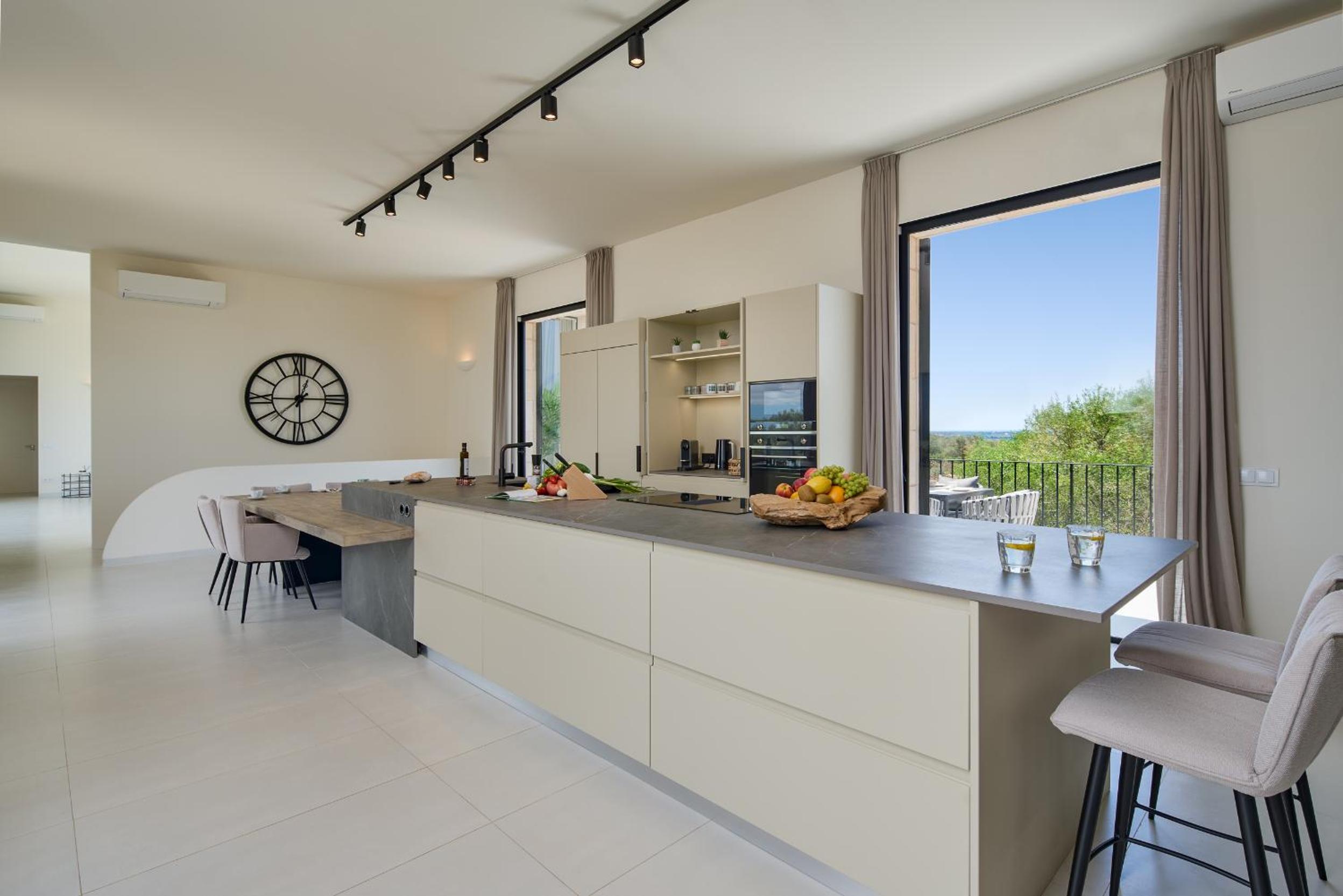 super luxury villa biggest pool Mallorca's