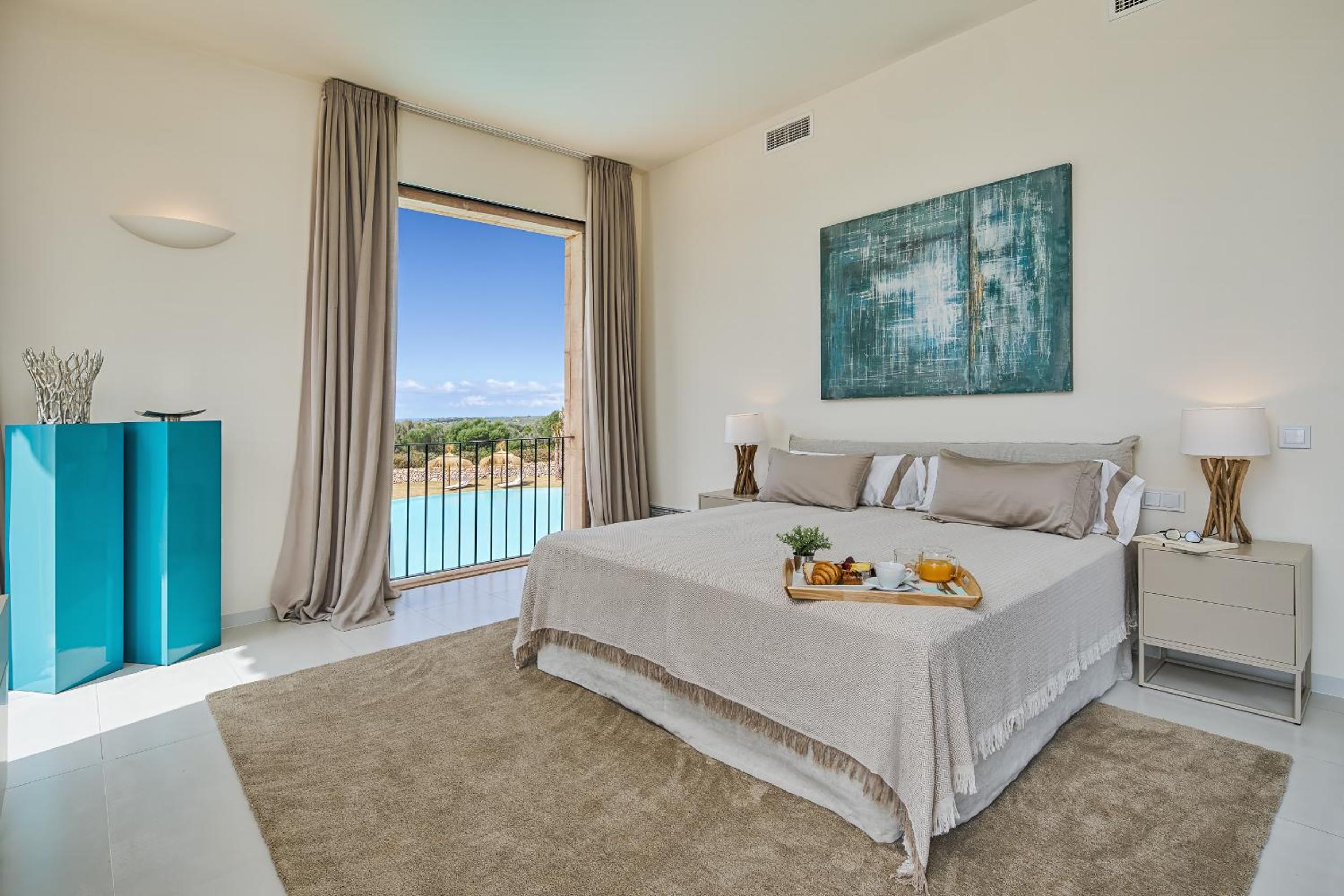 super luxury villa biggest pool Mallorca's