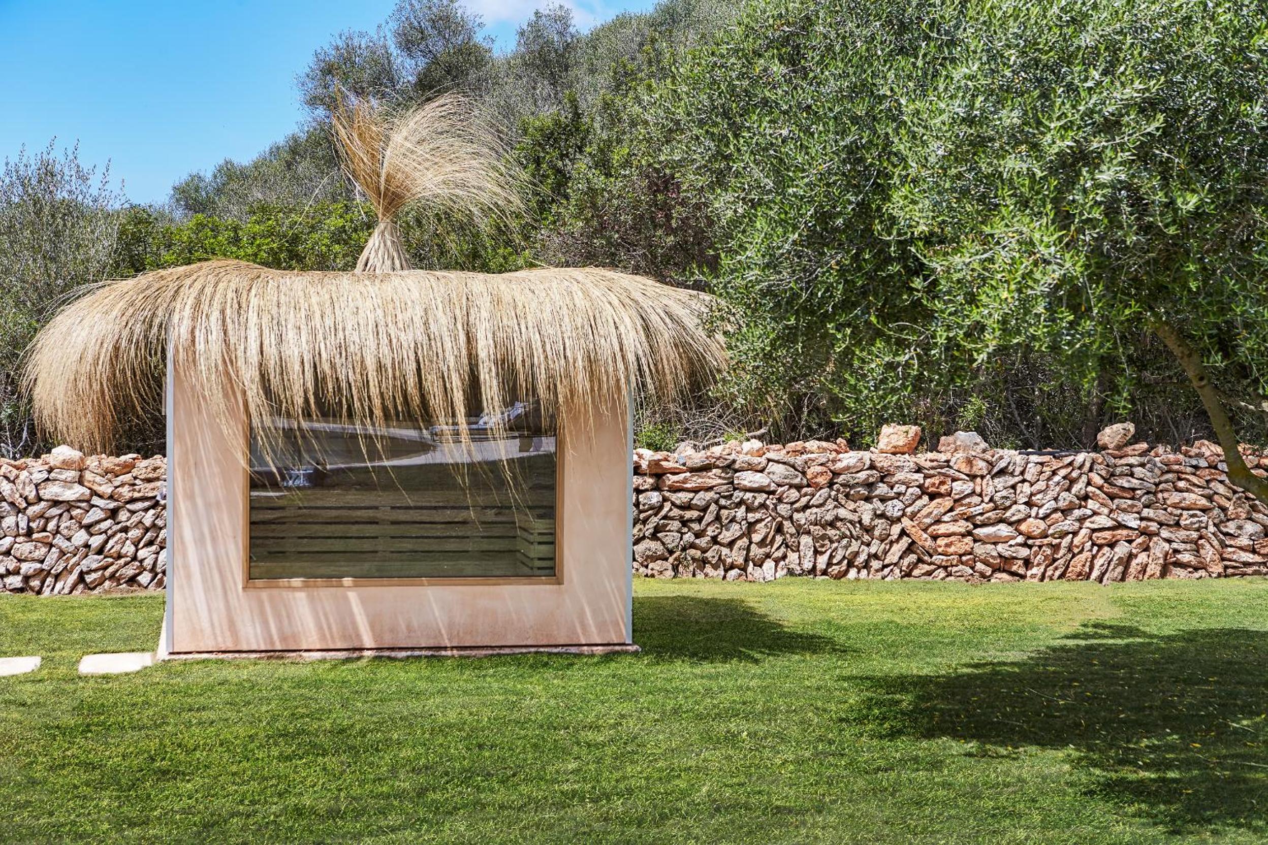 super luxury villa biggest pool Mallorca's