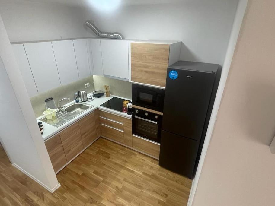 Sui' Apartment