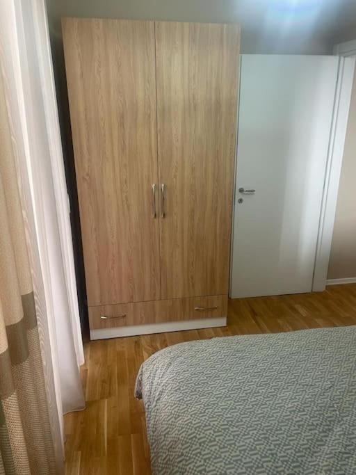 Sui' Apartment