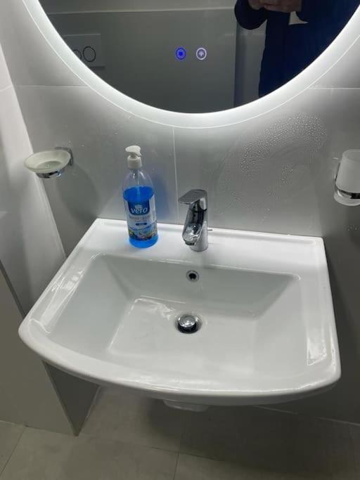 Sui' Apartment