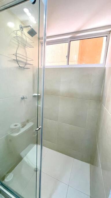 Apartamento con vista a las montañas, cerca Centro Comercial Mayales