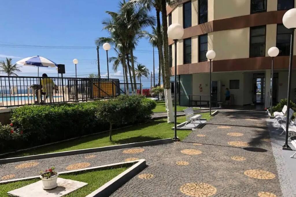 Apto Beira Mar - Pè na areia Martim de Sà