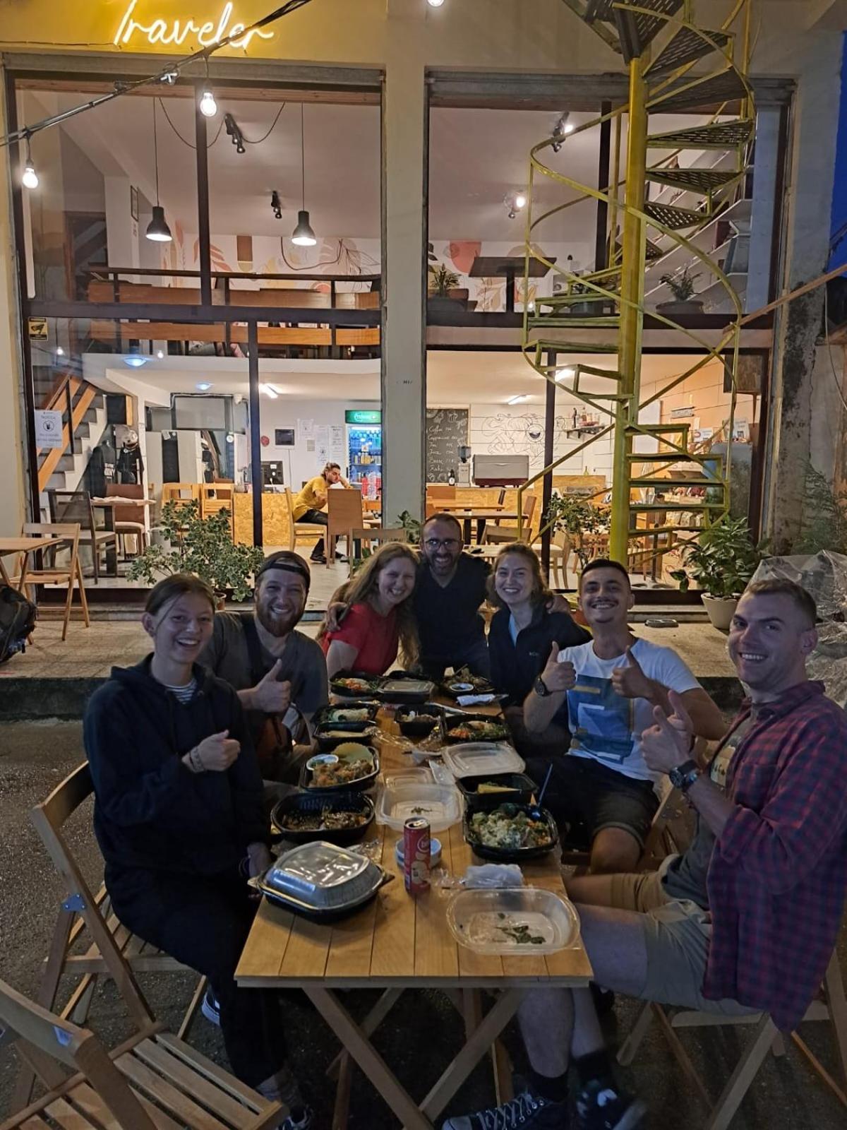 Traveler Hostel