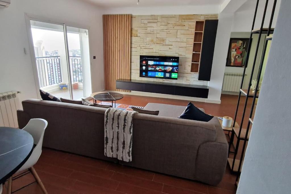 Appartement de Luxe Exclusif avec Vue Panoramique