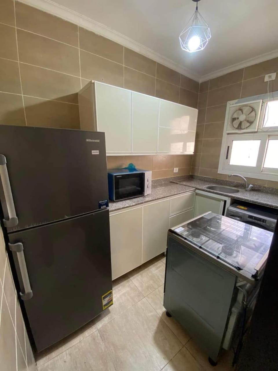 Luxurious, fully furnished and well equipped apartment with modern amenities, stunning views, and convenient location for remote work or studying from home