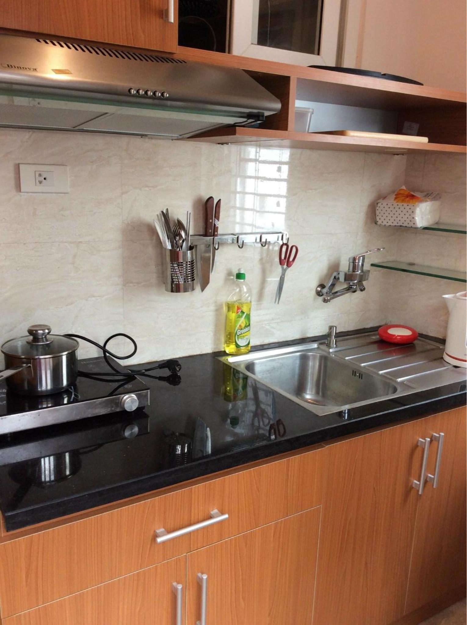 Serviced Apartment next to the Hanoi Opera House Căn hộ đầy đủ tiện nghi có thang máy ngay gần Nhà Hát Lớn