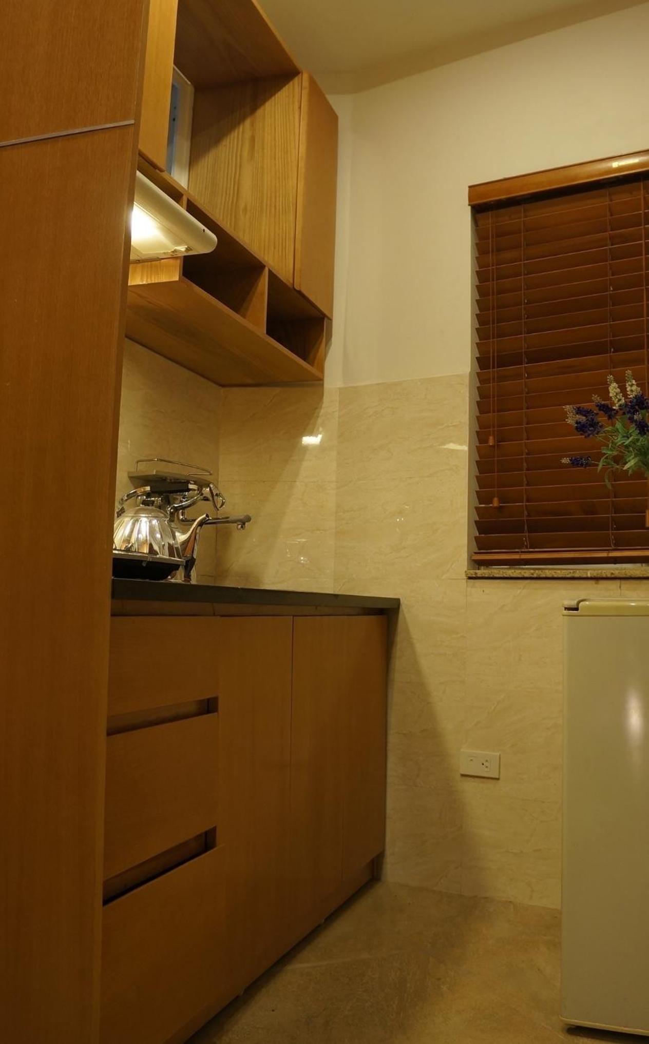 Serviced Apartment next to the Hanoi Opera House Căn hộ đầy đủ tiện nghi có thang máy ngay gần Nhà Hát Lớn