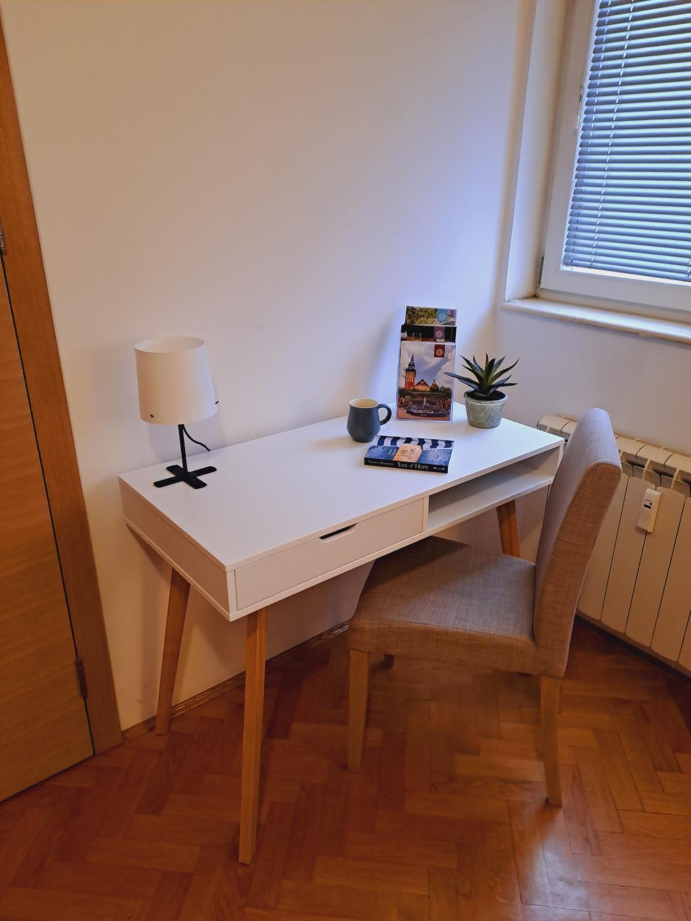 Photo 6
