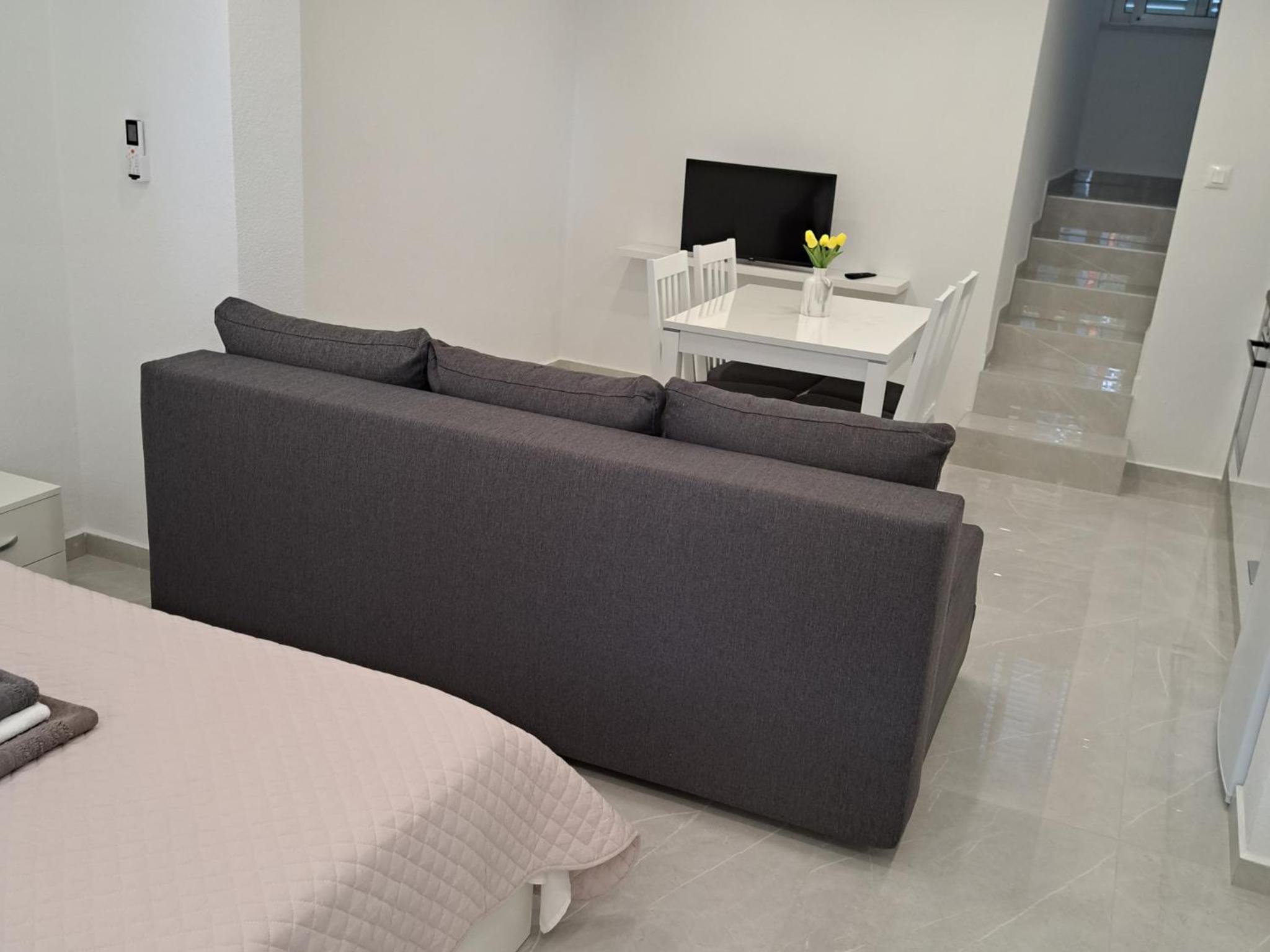 Apartments M&A 2 view 5