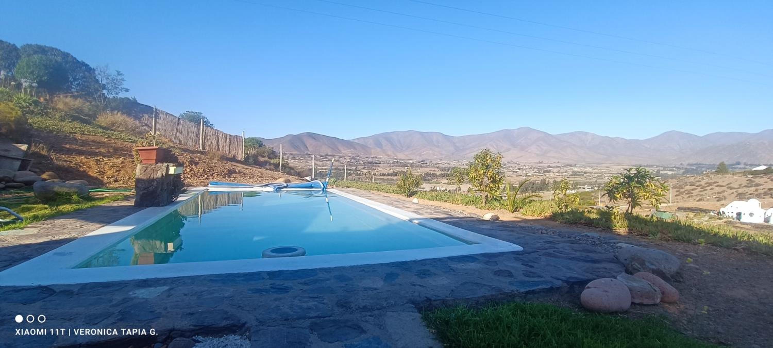 Cabaña, quincho, piscina y hermosas estrellas La Serena Algarrobito