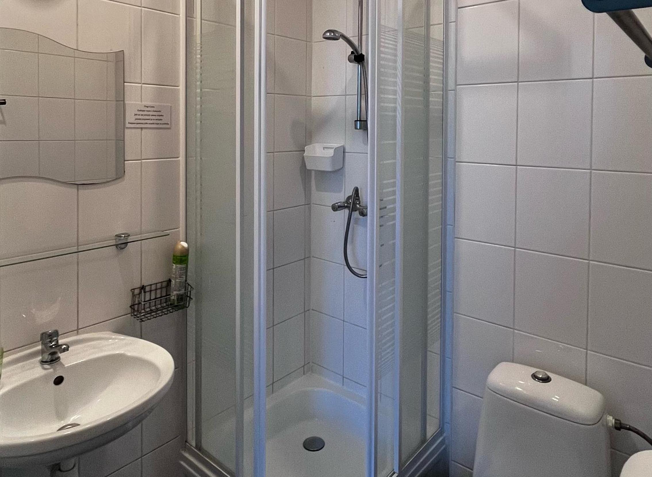 Fry House Hostel - 15min to Dworzec Zachodni, 5min to Klub Progresja, photo 45