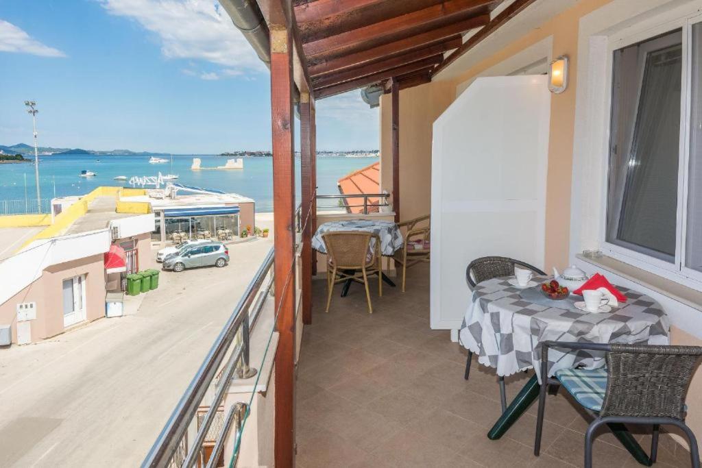 Apartments Mira
