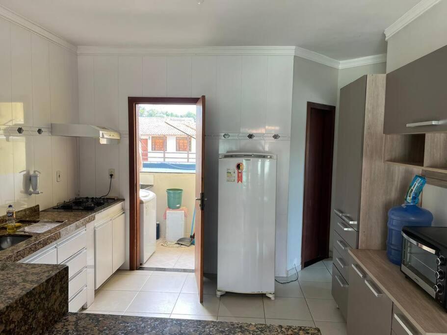 Apartamento mobiliado