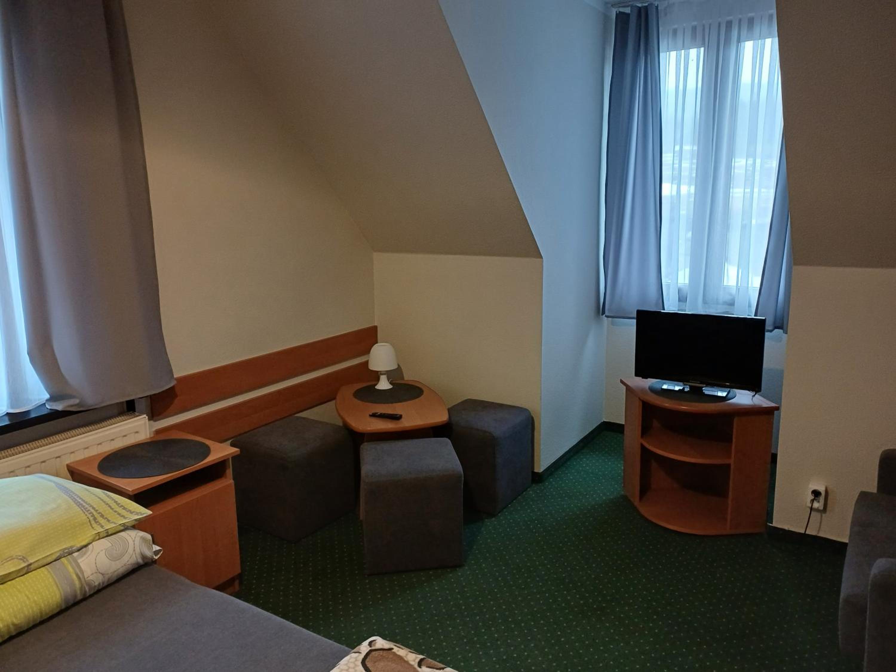 Photo 25
