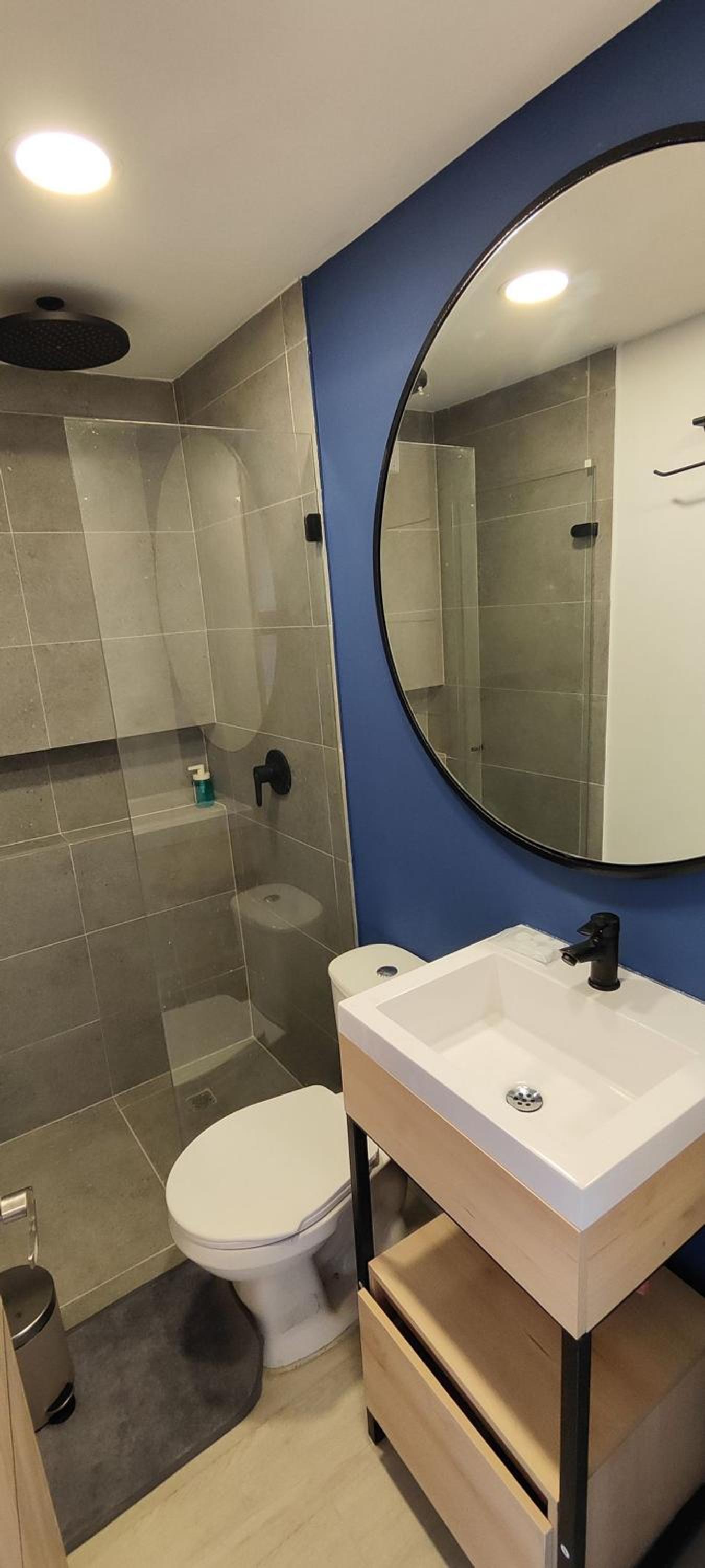 Apartamento moderno cerca al aeropuerto