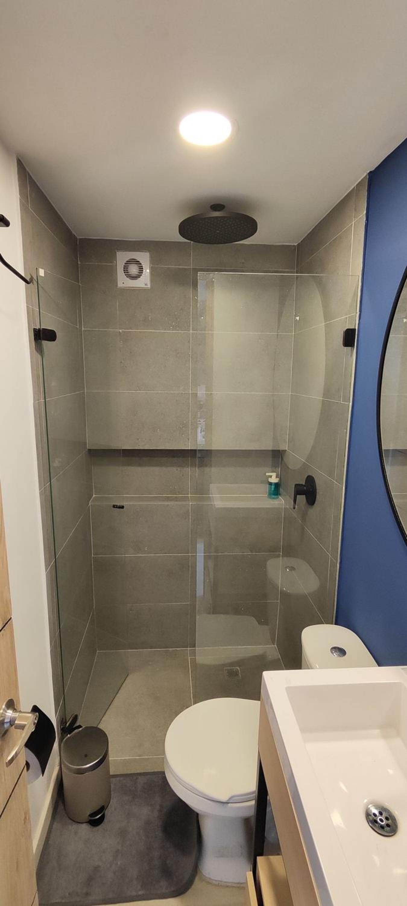 Apartamento moderno cerca al aeropuerto
