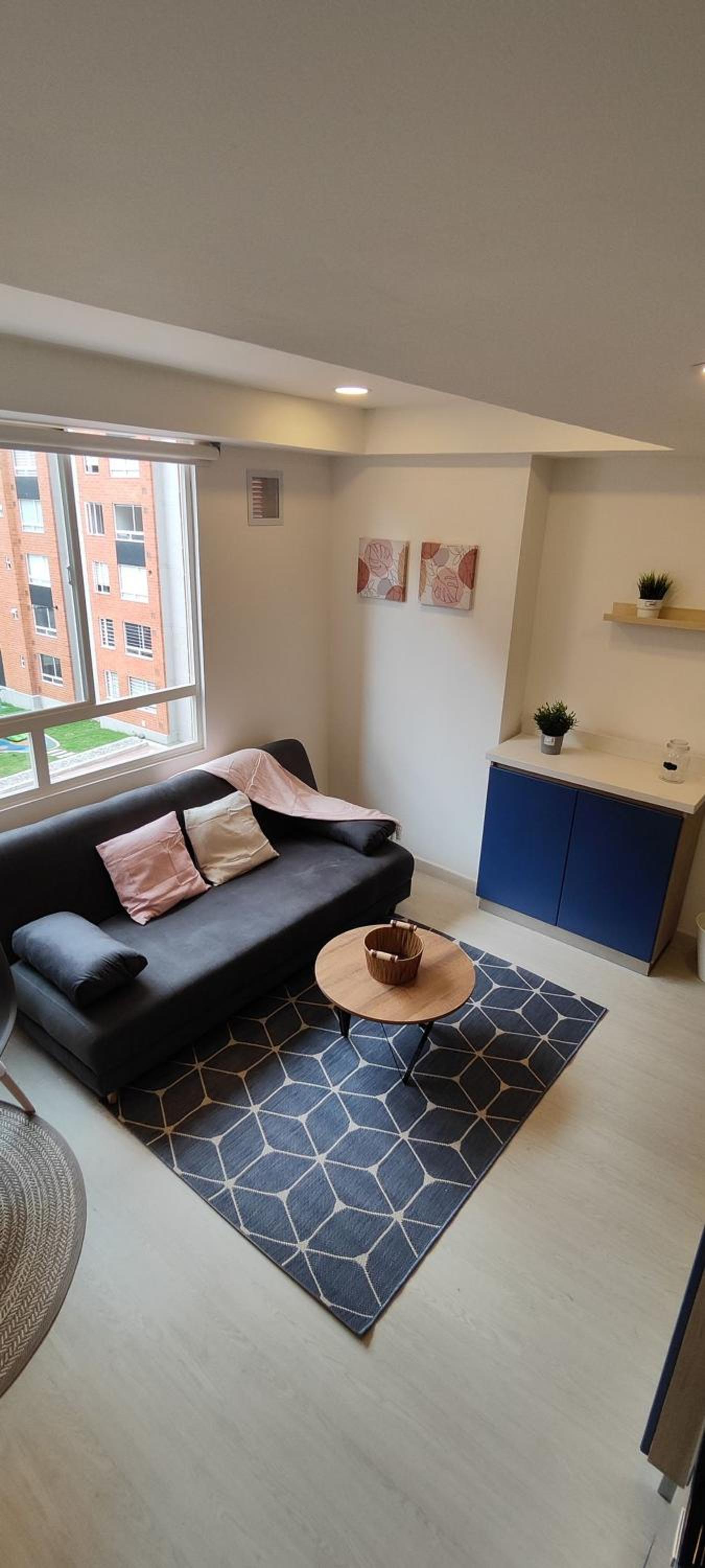 Apartamento moderno cerca al aeropuerto