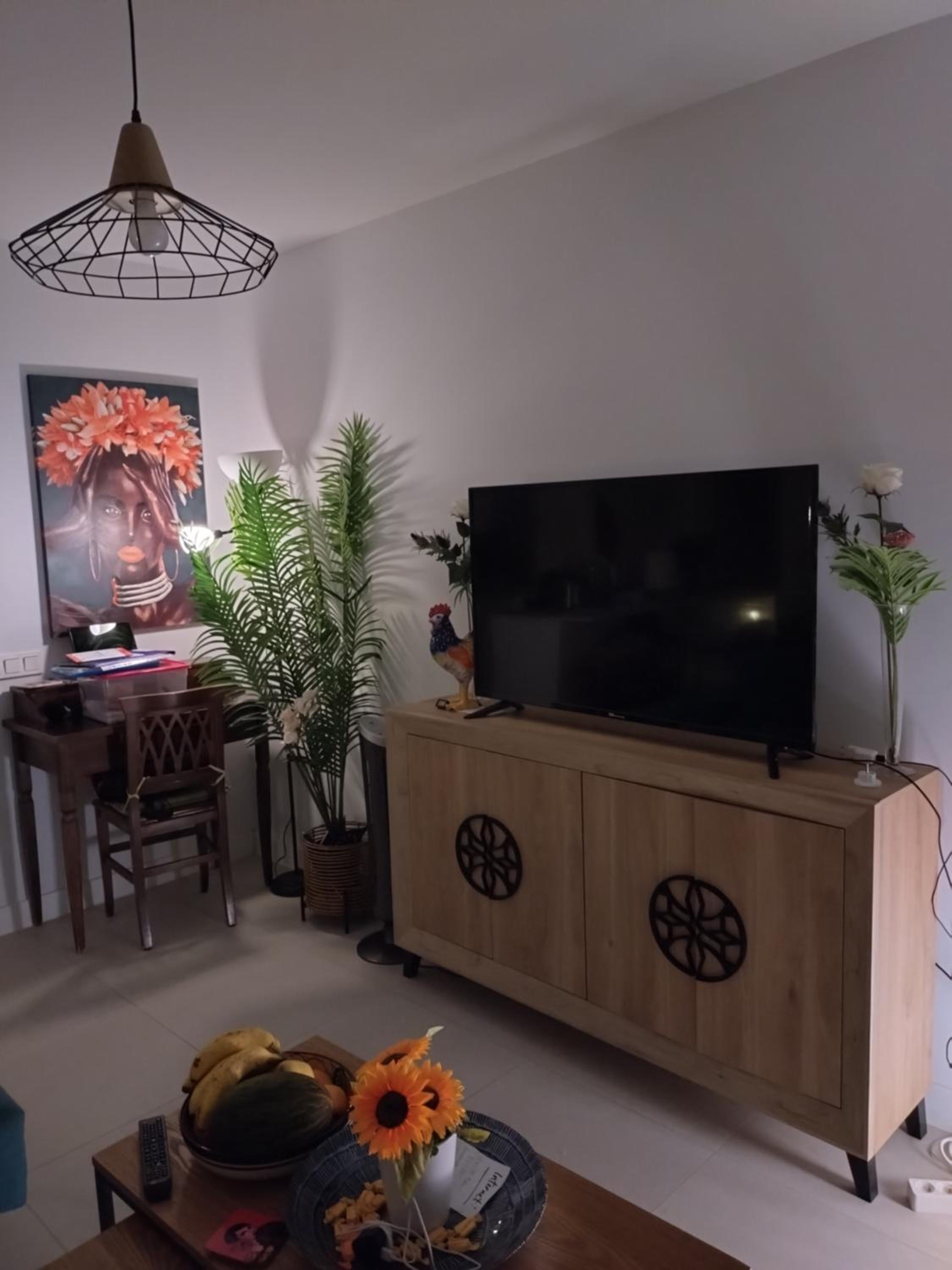 Tranquil sea breeze apartment