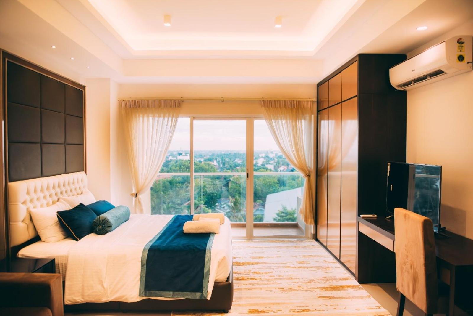 Ocean Breeze Condo