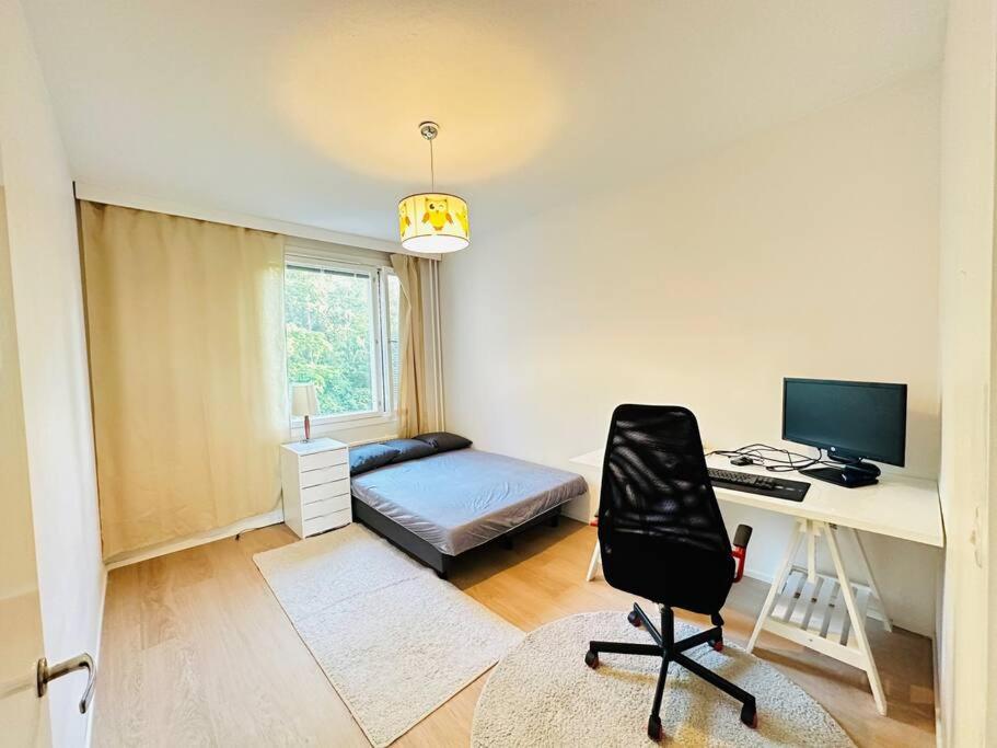 Relax Convenient Transit Stays -shared apartment