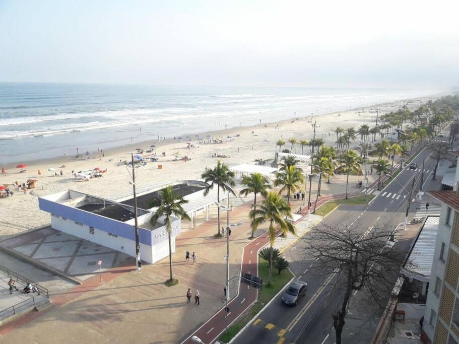 Apartamento de frente para o mar