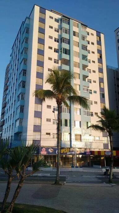 Apartamento de frente para o mar