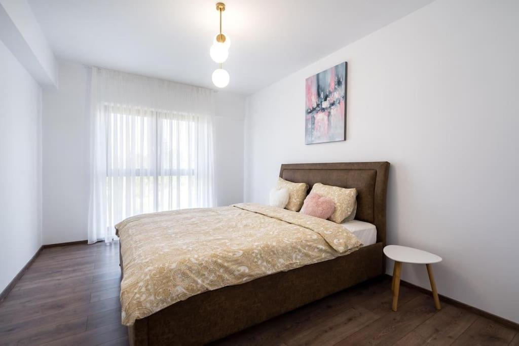 Pepita - Elegant 2BR Apt with Garden View view 2