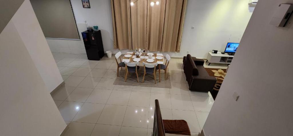 AKMA HOMES DESARU photo 4