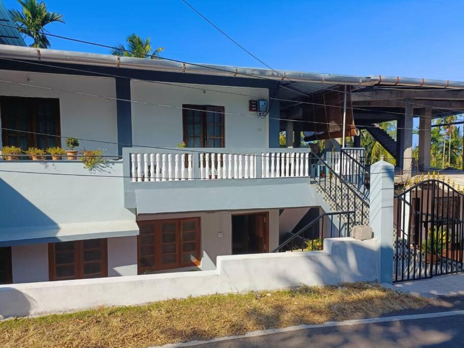 Sea Edge Homestay