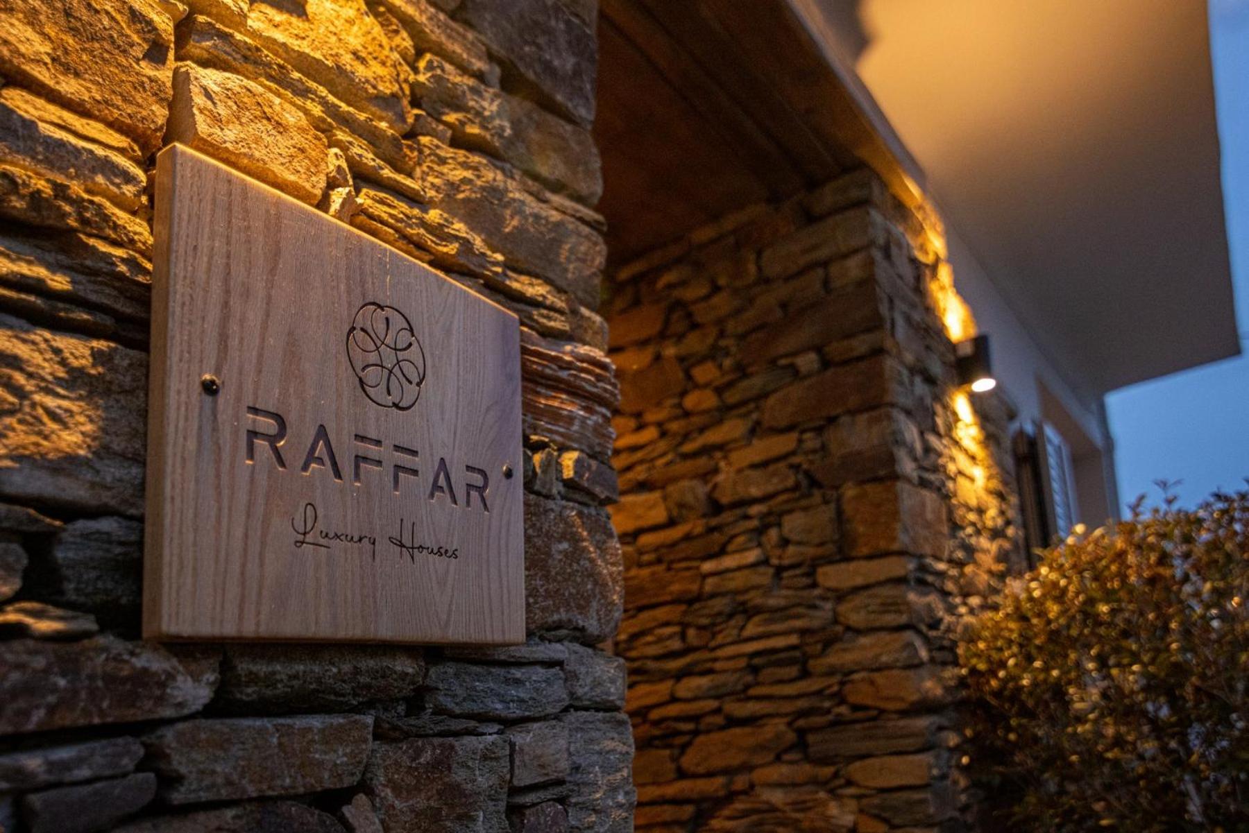 Hotel Raffar luxury houses - Image 1