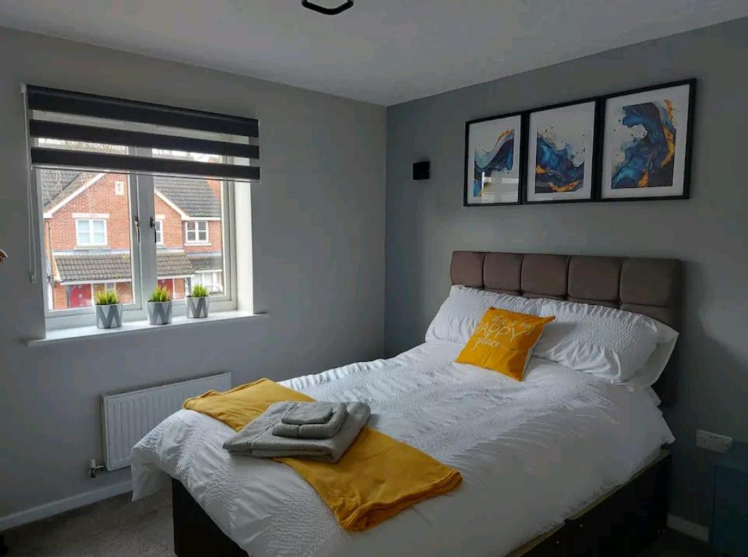 2 Bedroom Apartment