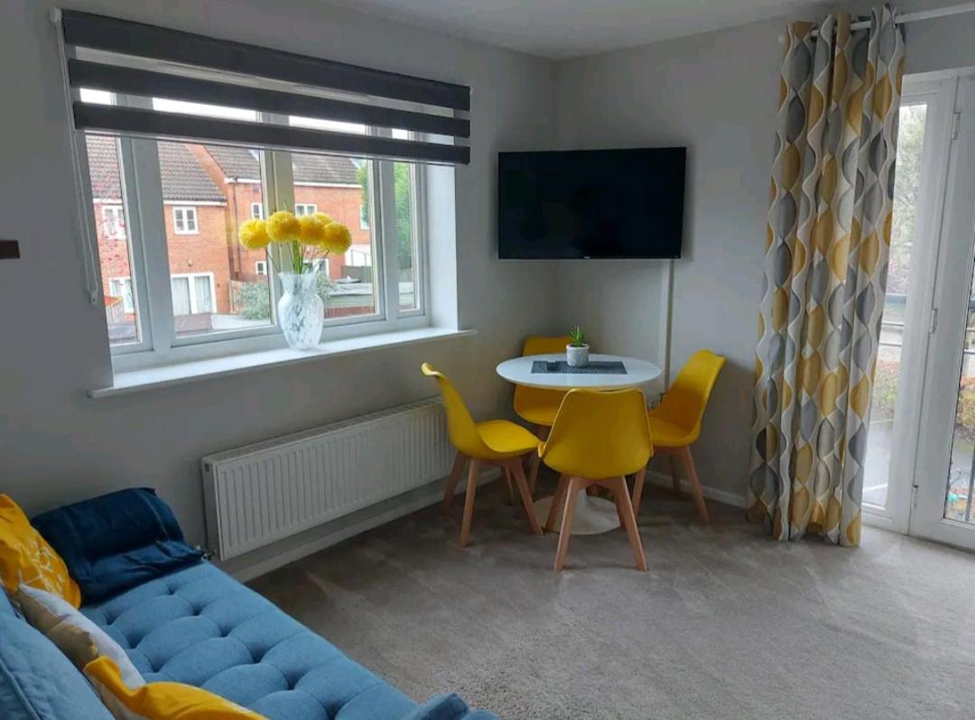 2 Bedroom Apartment
