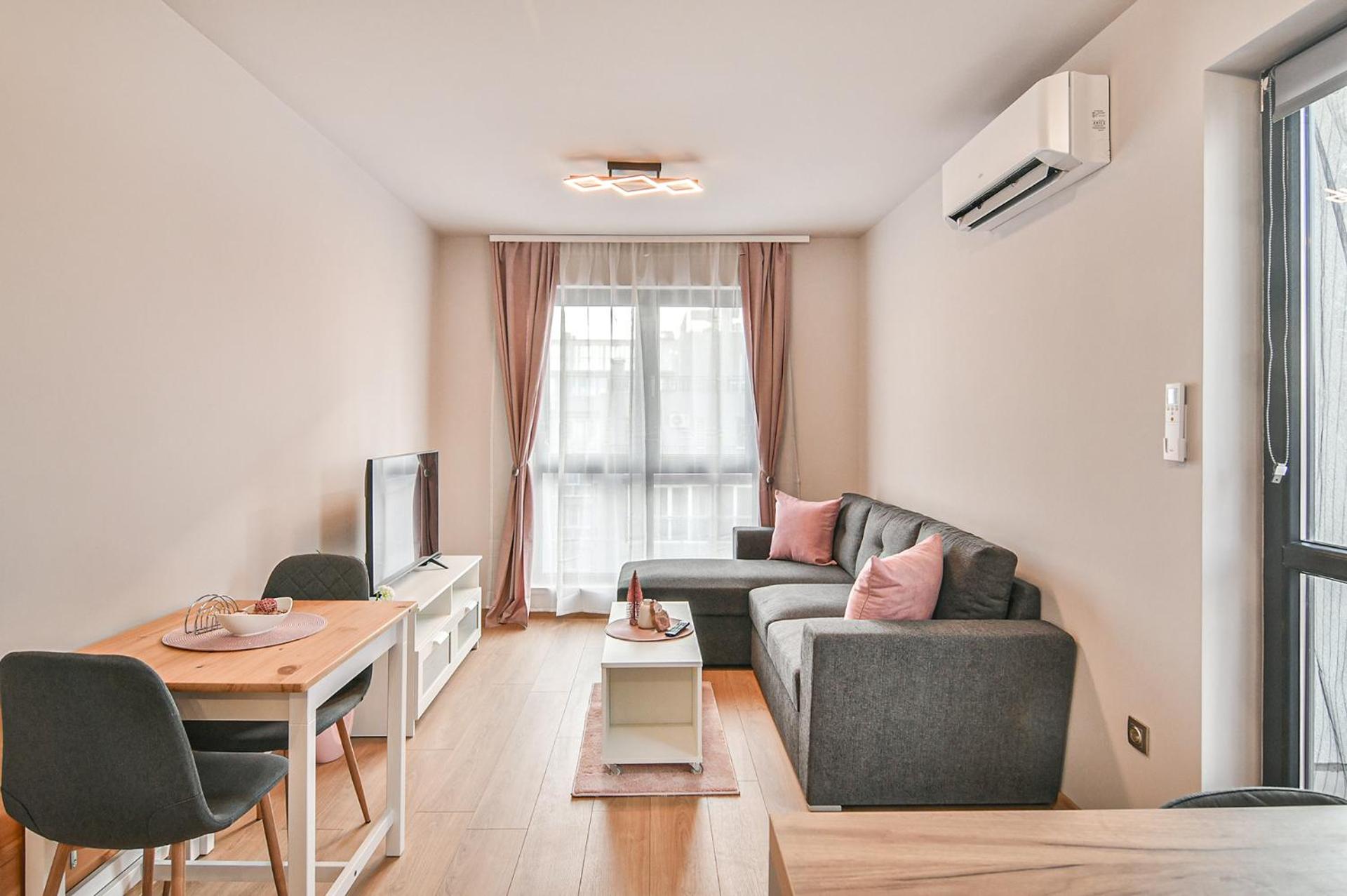 Cozy flat Grand Mall