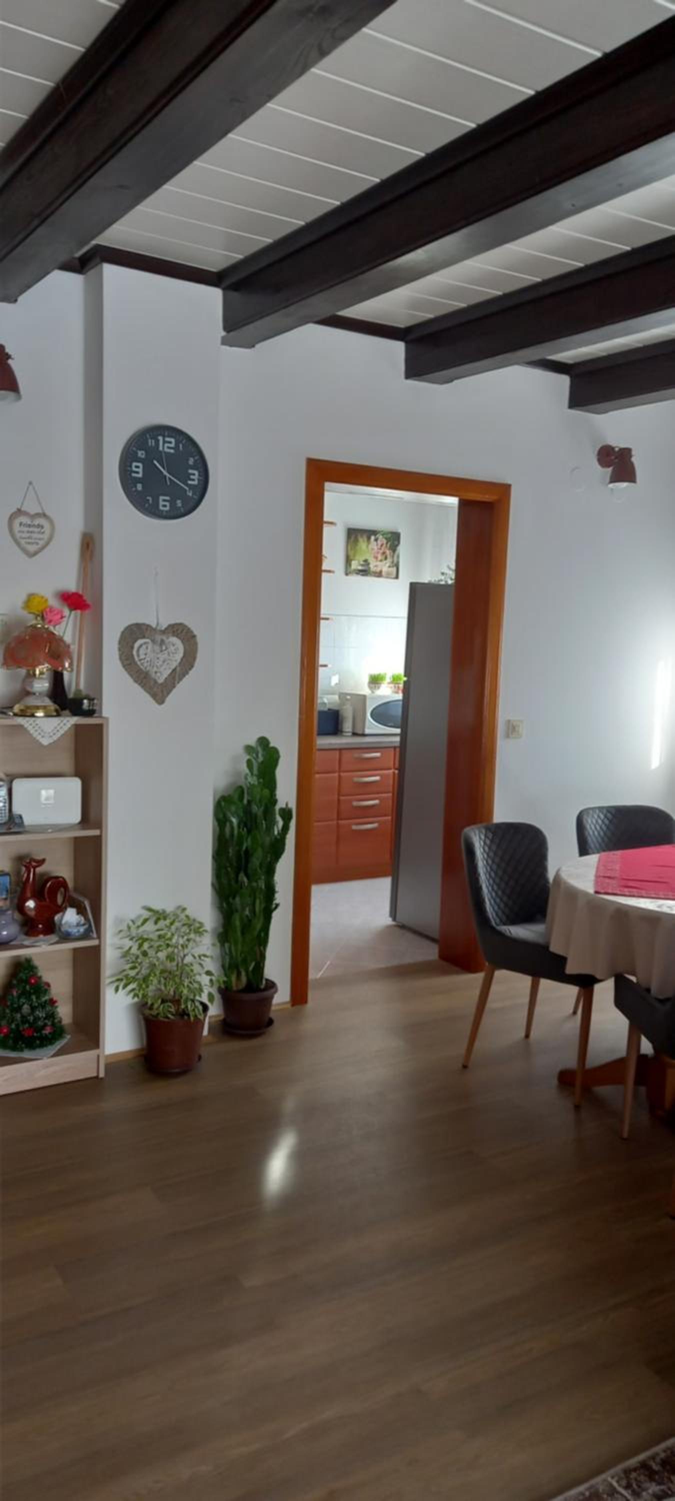 Apartment ROKO with sauna & view